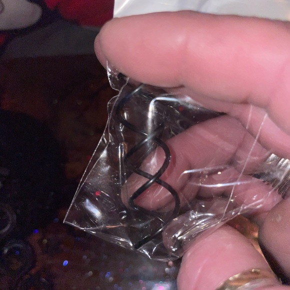 Hair updo kit - Picture 3 of 6